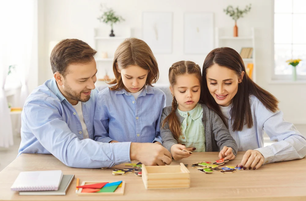 Oynarken Öğreten Harikalar: 3-6 Yaş İçin Eğitici Oyuncak Önerileri