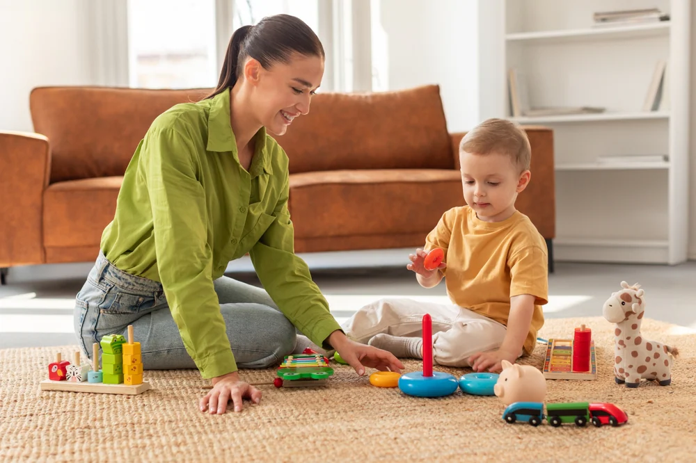 Çocuk Gelişim Evreleri Nelerdir? Yaşa Göre Gelişim Basamakları ve Ebeveyn Rehberi