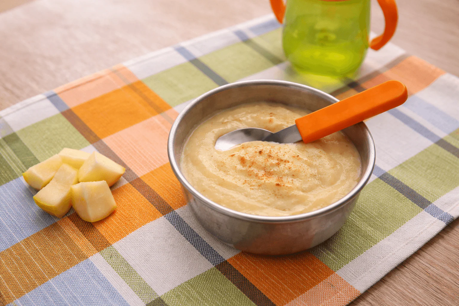 Bebekler için Ayvalı Muhallebi Tarifi (6 Ay+)